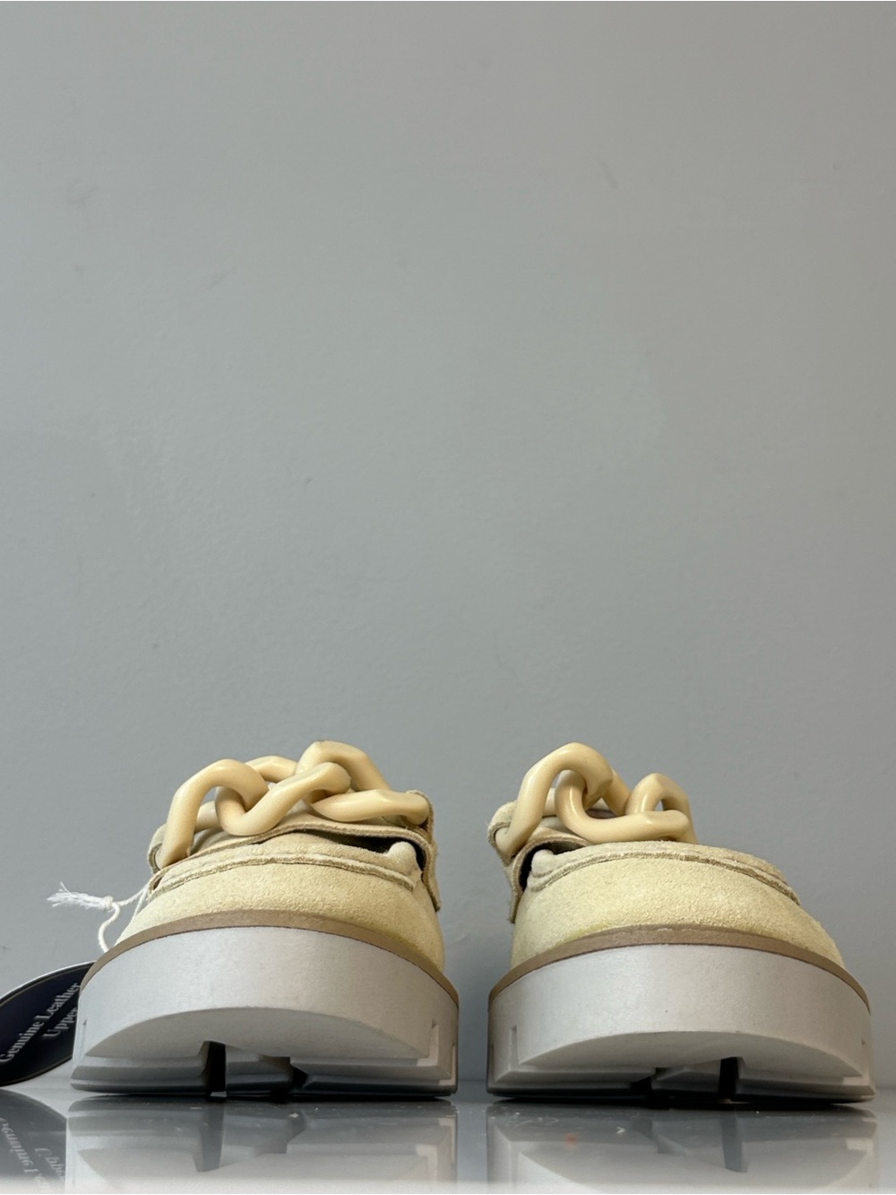 White Mountain Goodie Loafer Size 6.5 Buttercream Suede Butter Yellow - Picture 4 of 15